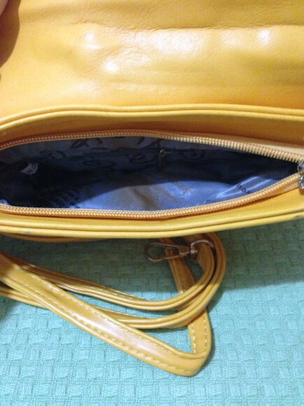 Bolsa lateral Amarela