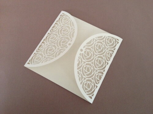 Envelope rendado para convite
