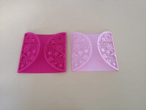 Envelope rendado para convite quadrado