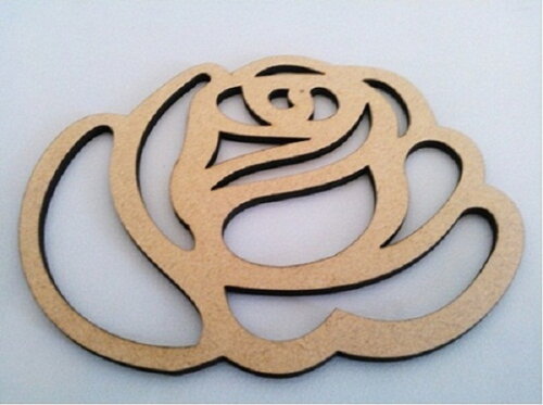 Peça Decorativa Rosa Vazada mdf Pintado