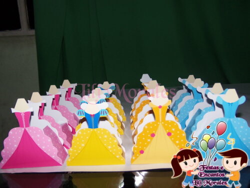 Caixa Vestido Princesas