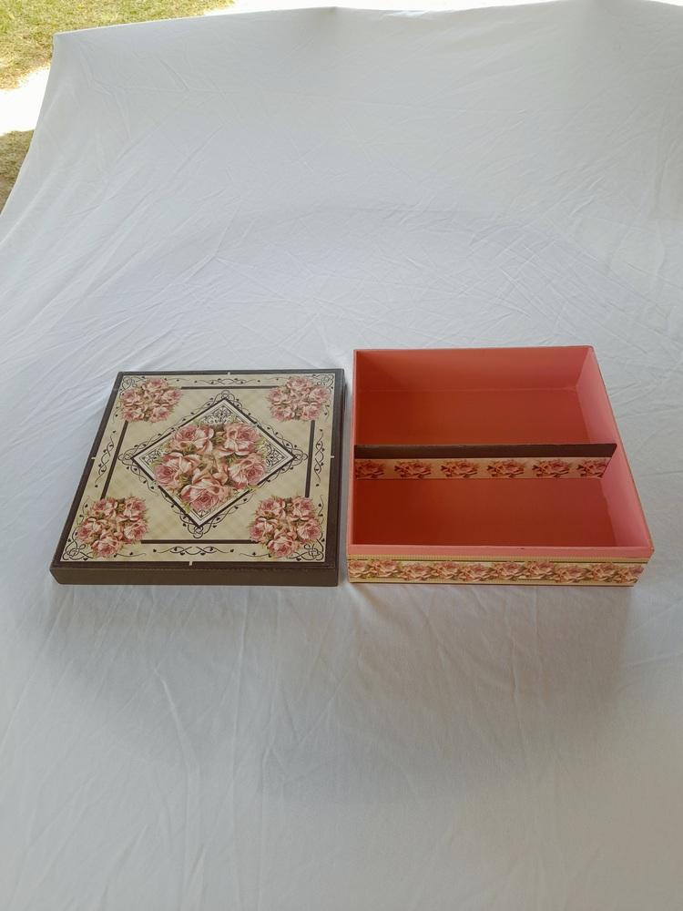 Caixa em mdf para joia / bijuteria decoração floral