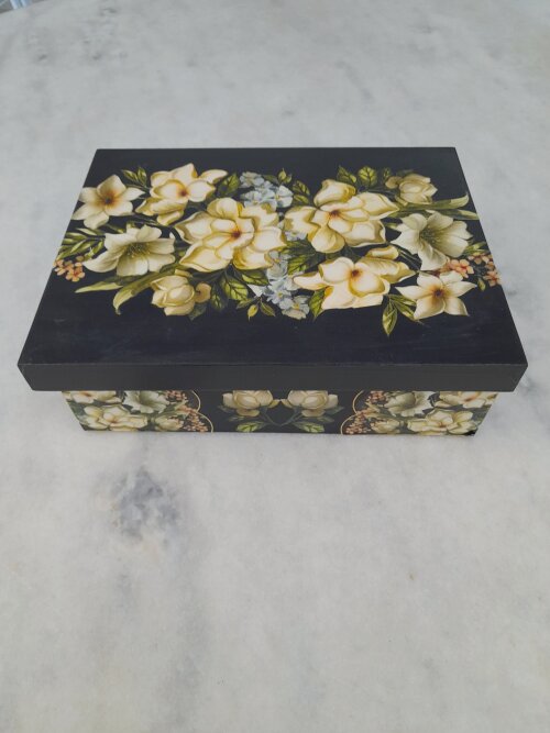 Caixa para Joia em mdf preta com detalhe floral c/ 2 div