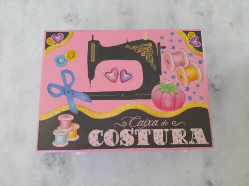 Caixa em mdf para costura preta e rosa c/ divisória