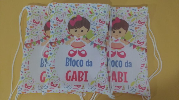 Bloco da Gabi mochilinha carnaval