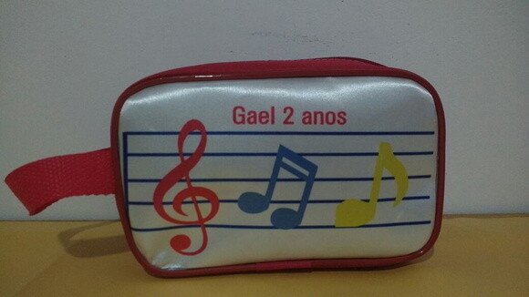 necessaire musica