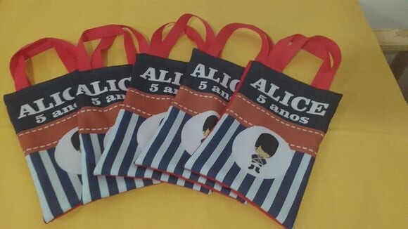 Bolsinha personalizada