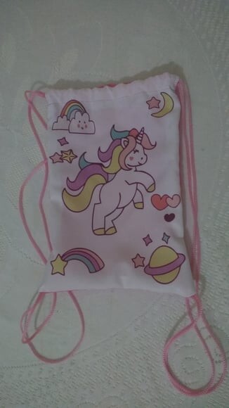 mochilinha unicornio