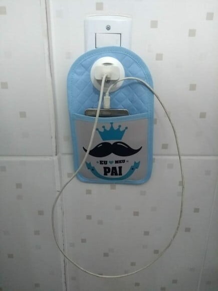 Porta Carregador de Celular Personalizado