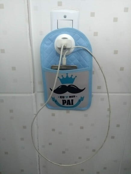 Porta Carregador de Celular Personalizado