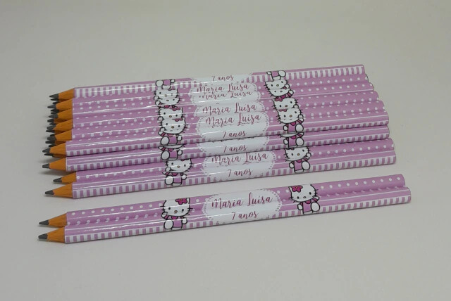Kit 20 Lembrancinhas Bloquinho com Lápis Hello Kitty - Vários T