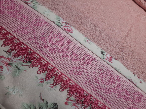 Toalha de Banho Rosas
