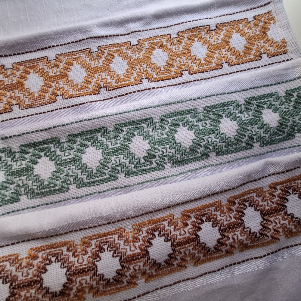 Panos de prato bordados