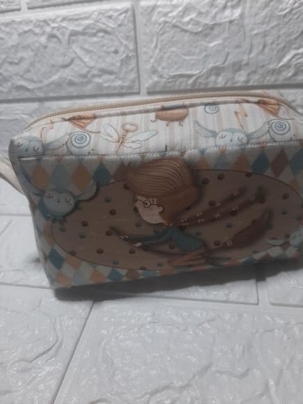 Necessaire Box Magic Média