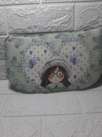 Necessaire Lavanda Menina