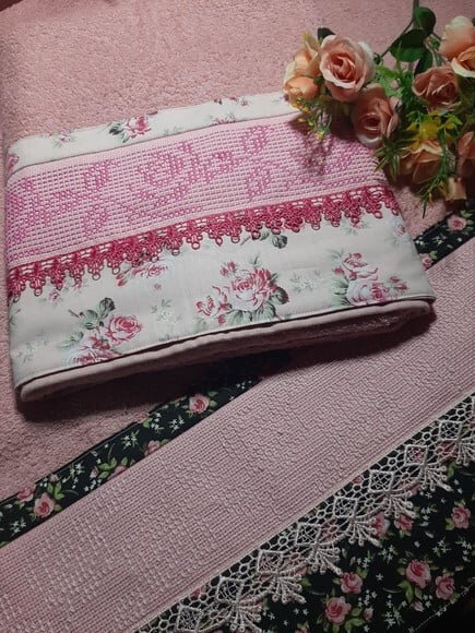 Toalha de Banho Rosas