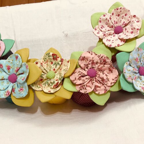 BONECA FLOR