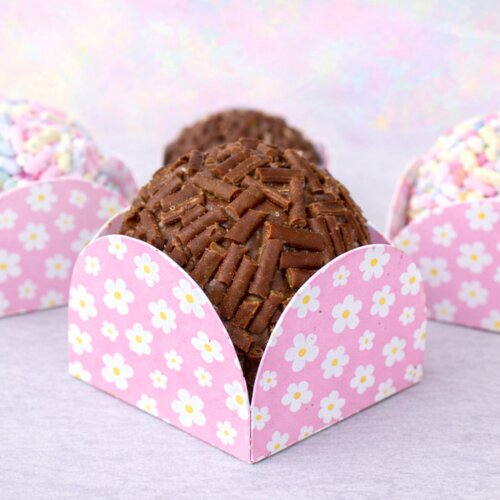 50 Forminhas para docinhos rosa floral