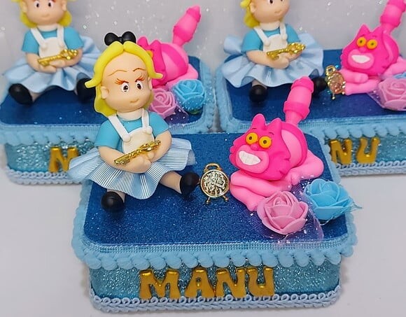 Caixa Cenário Alice no País das Maravilhas