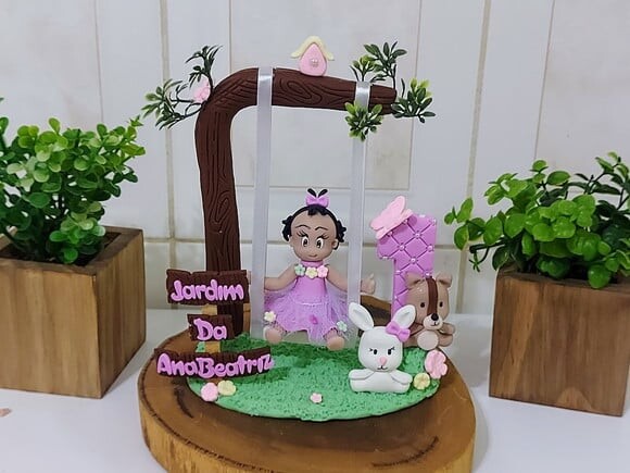 Topo de Bolo Jardim Encantado