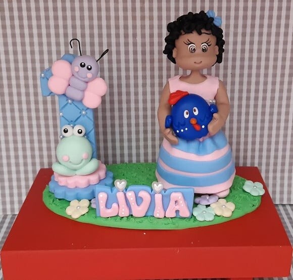 Topo de Bolo Galinha Pintadinha