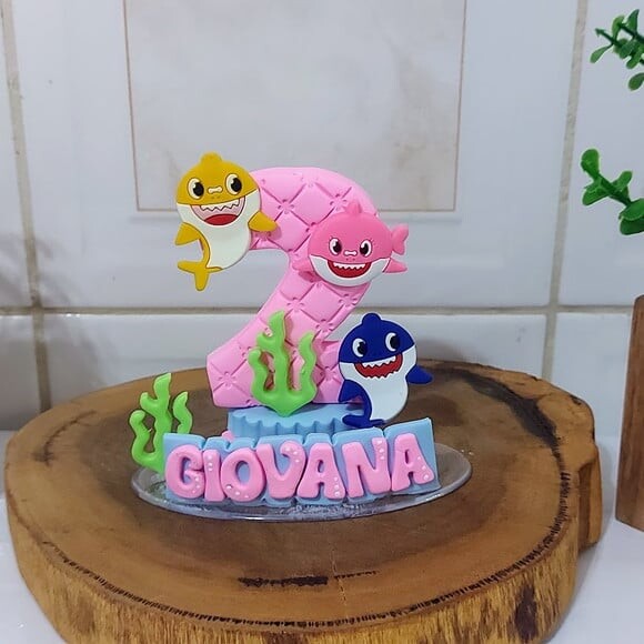 Vela Personalizada Baby Shark Menina