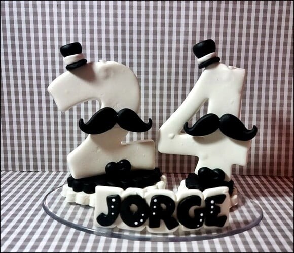 Vela Personalizada Bigode