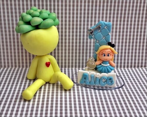 Vela Personalizada Alice no pais das Maravilhas
