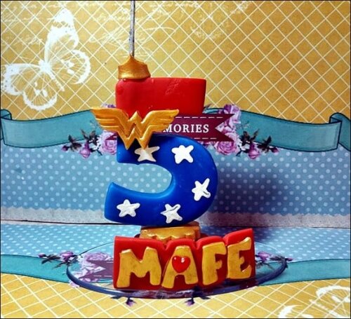 Vela Personalizada Mulher Maravilha