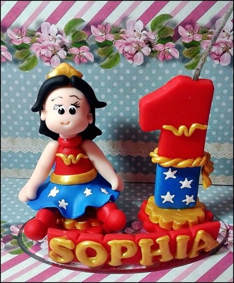 Vela Personalizada Mulher Maravilha