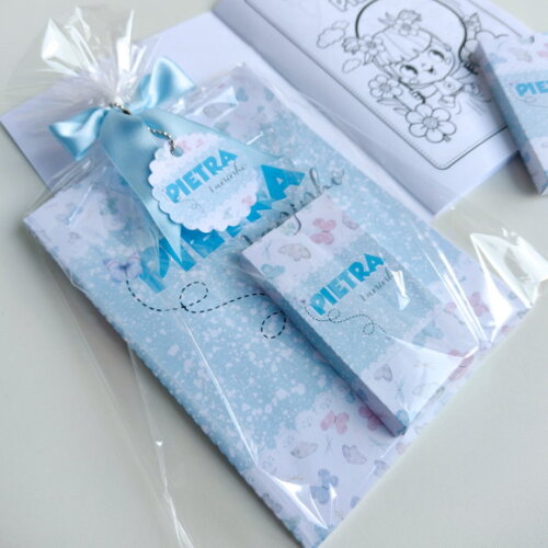 Kit Revista de Colorir com Giz de Cera