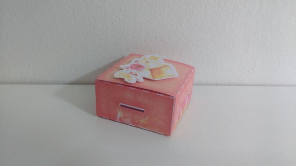 Arquivo Caixa Silhouette Balão Menina