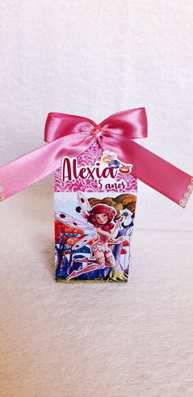 Caixa Milk Mundo de Mia
