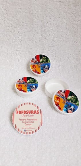 Latinha Personalizada Vingadores