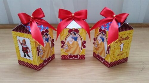 Caixa Milk Branca de Neve