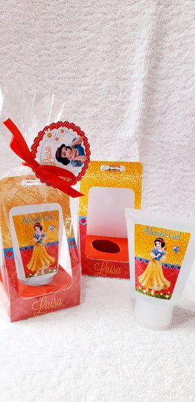 Caixinha com Bisnaga de Álcool Gel Branca de Neve