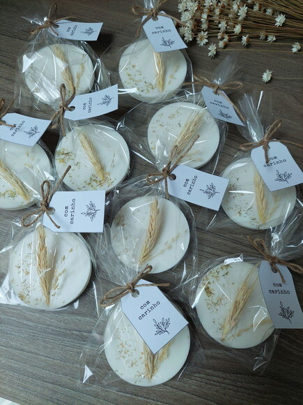 Lembrancinha  Sabonete Decorado com Ramos de Trigo