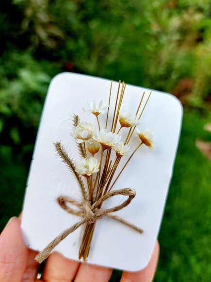 Lembrancinha- Sabonete Artesanal com Flores Secas