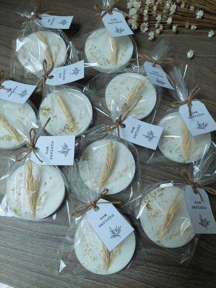Lembrancinha  Sabonete Decorado com Ramos de Trigo