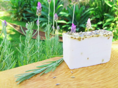 Sabonete Artesanal Vegano de Lavanda