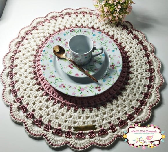 Sousplat/americano em Crochê Tradicional Luxo - 2 Peças