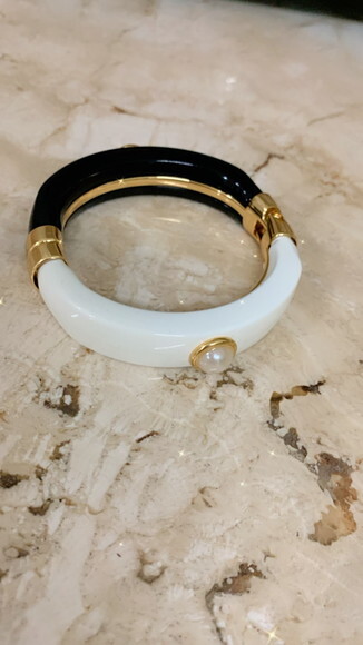 Bracelete Ouro Preto e Branco