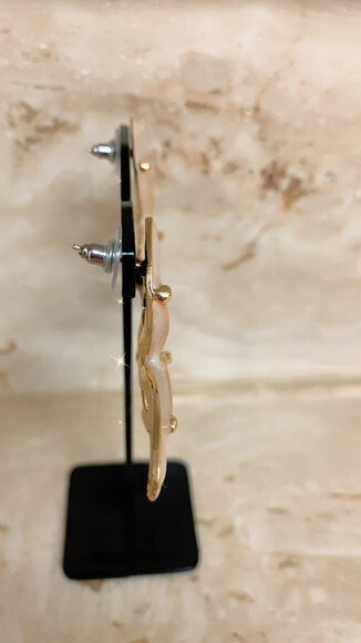 Brinco Flor Nude Esmaltado