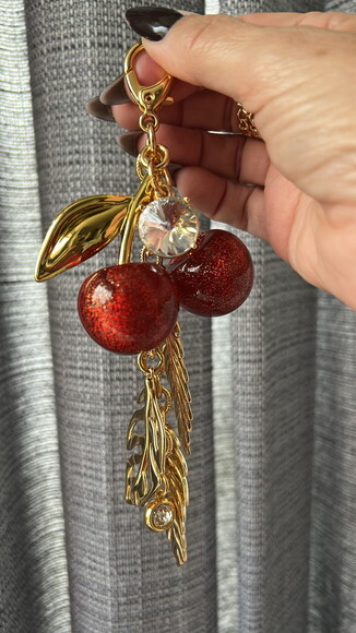 Chaveiro Cherry Charm