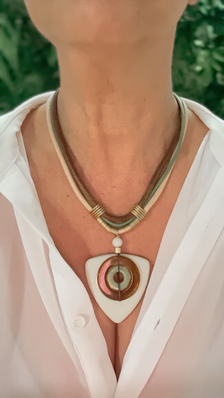 Colar Geometrico Creme