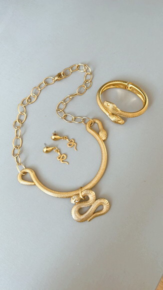 Colar Naja Gold
