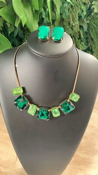 Conjunto Colar e Brinco Chaton Verde