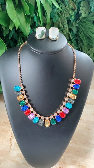 Conjunto Colar e Brinco Chatons Coloridos e Strass