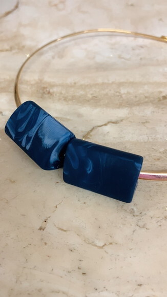 Gargantilha Resina Azul Marmorizado
