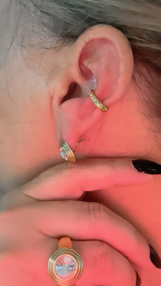 Piercing Nina Gold